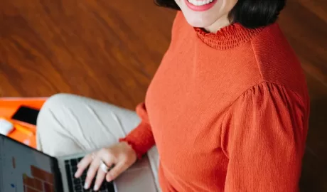 native english copywriter